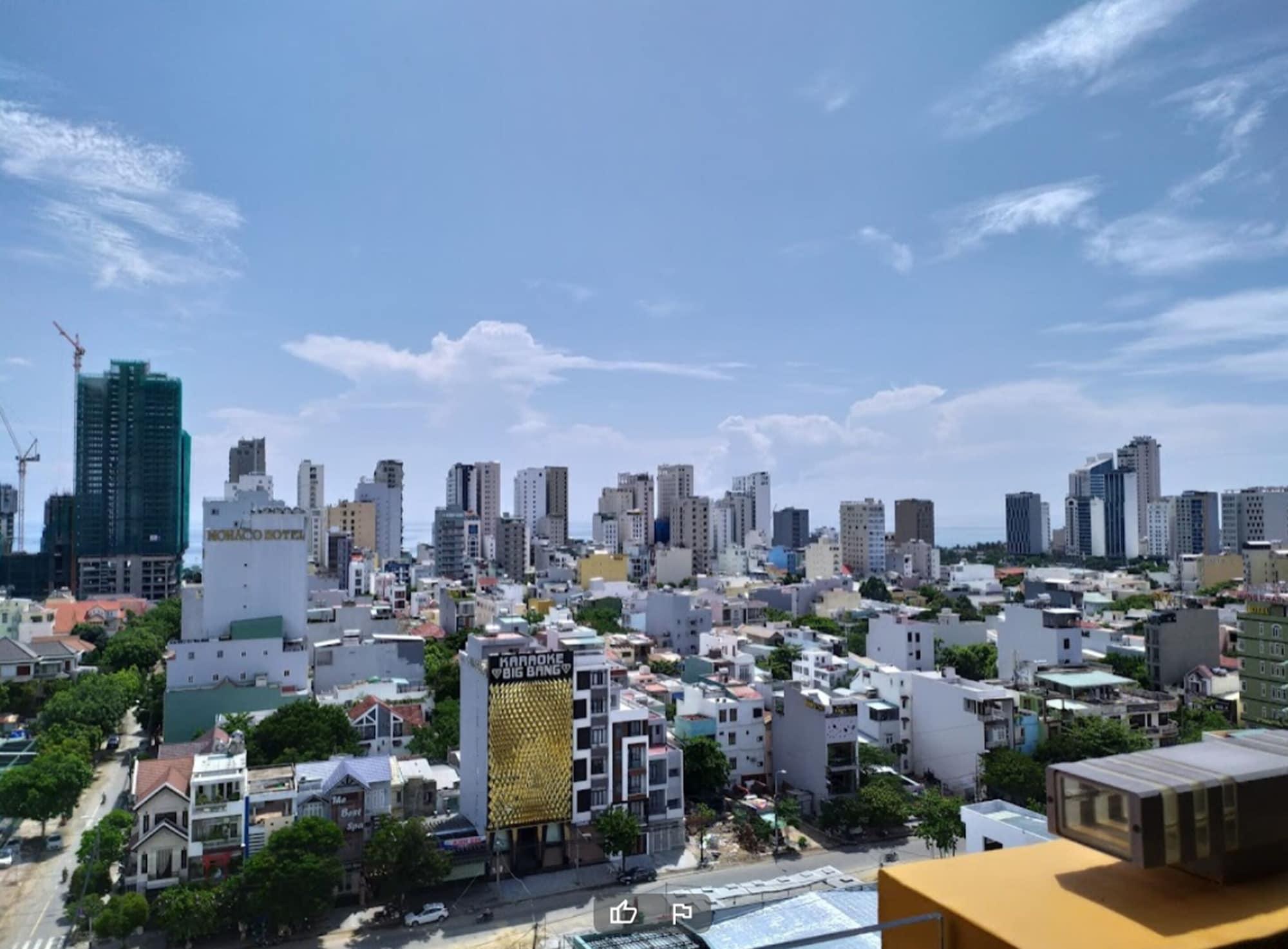 Nam Hotel & Residences Da Nang Exterior photo